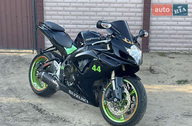 Спортбайк Suzuki GSX-R 600 2007 в 