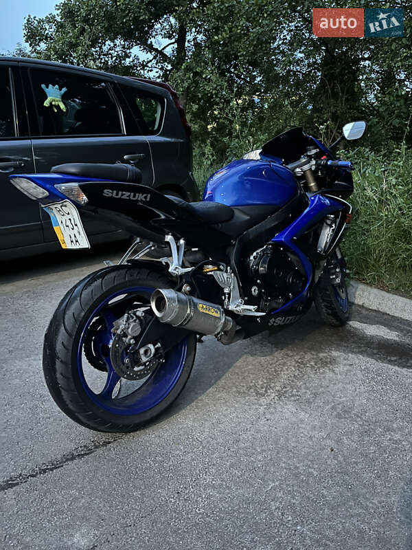 Спортбайк Suzuki GSX-R 600 2007 в Обухове