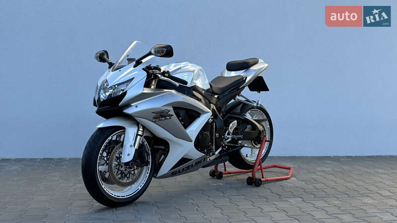 Спортбайк Suzuki GSX-R 600 2008 в Ровно