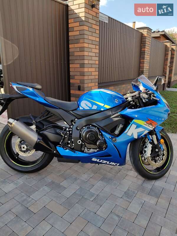 Спортбайк Suzuki GSX-R 600 2018 в Белогородке