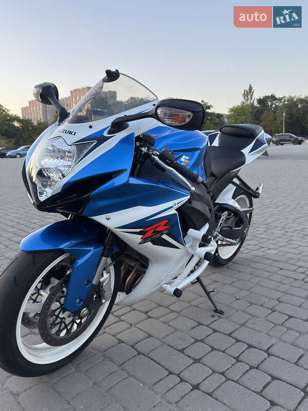 Спортбайк Suzuki GSX-R 600 2011 в Запоріжжі