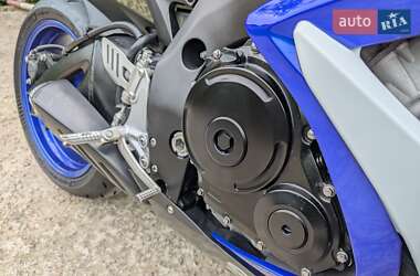 Спортбайк Suzuki GSX-R 600 2007 в 