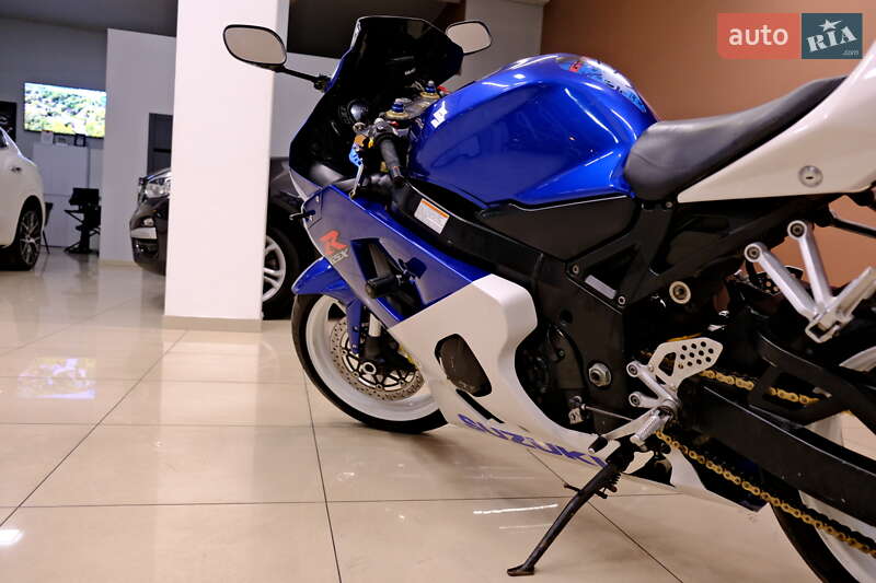 Спортбайк Suzuki GSX-R 600 2004 в Одессе
