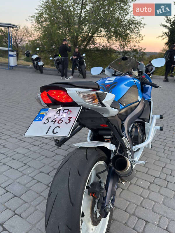 Спортбайк Suzuki GSX-R 600 2011 в Запорожье