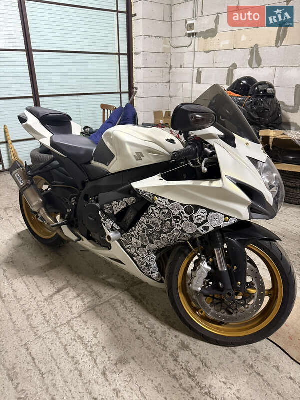 Спортбайк Suzuki GSX-R 600 2012 в Шепетовке