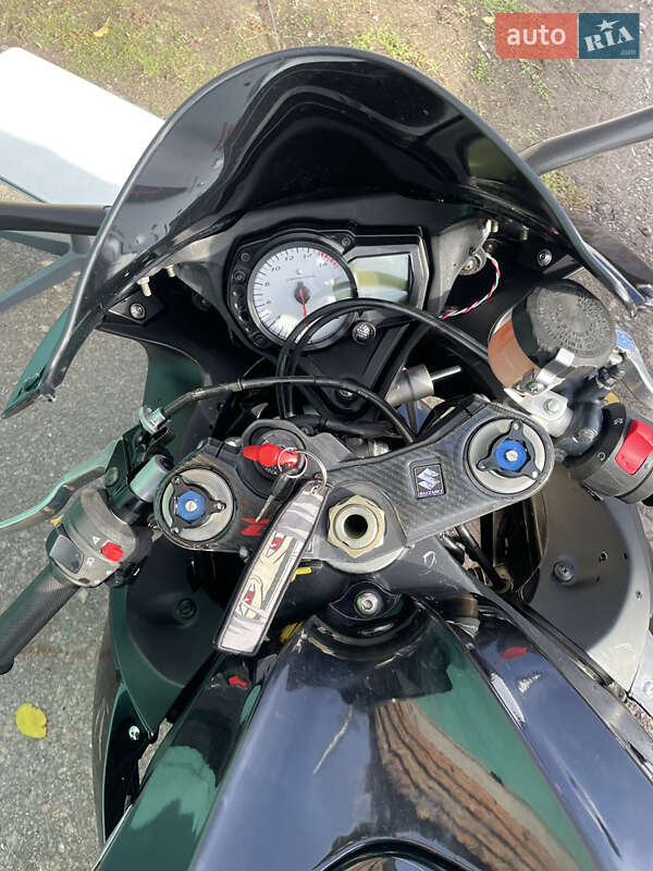 Спортбайк Suzuki GSX-R 600 2007 в Полтаве фото 6 Спортбайк Suzuki GSX-R 600 2007 в Полтаве