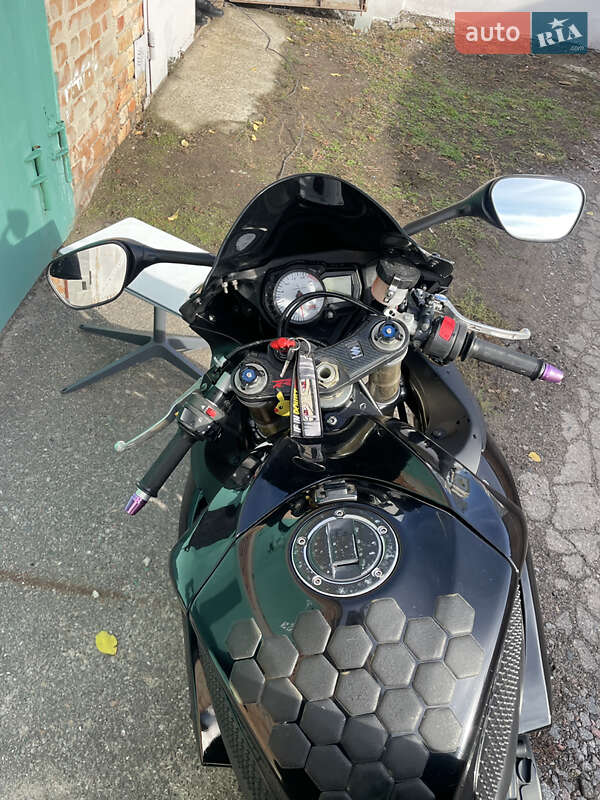 Спортбайк Suzuki GSX-R 600 2007 в Полтаве фото 16 Спортбайк Suzuki GSX-R 600 2007 в Полтаве