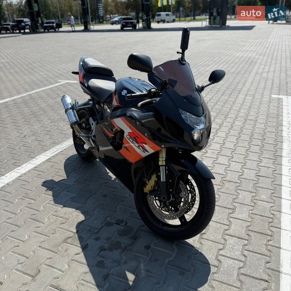 Suzuki GSX-R 600 2005 Suzuki GSX-R 600 2005