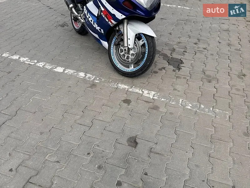 Suzuki GSX-R 600 2001