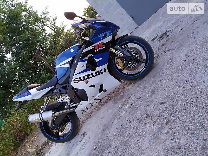 Suzuki GSX R 750