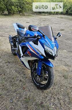 Спортбайк Suzuki GSX-R 750 2009 в Соленом