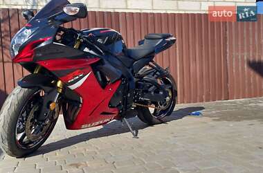 Спортбайк Suzuki GSX-R 750 2017 в 