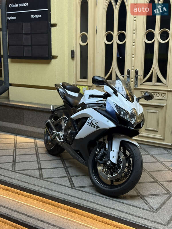 Спортбайк Suzuki GSX-R 750 2008 в Черкассах