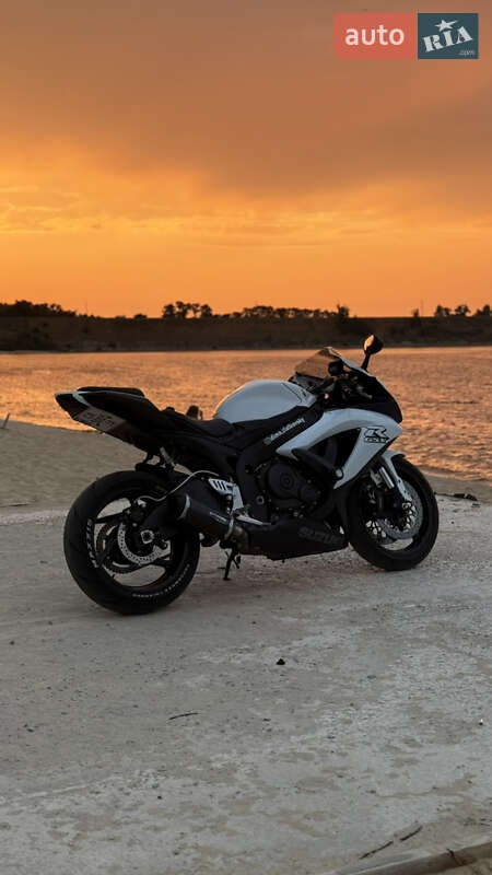Спортбайк Suzuki GSX-R 750 2008 в Черкассах
