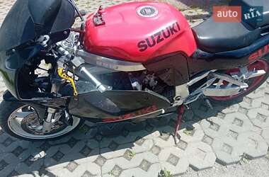 Спортбайк Suzuki GSX-R 750 1999 в 