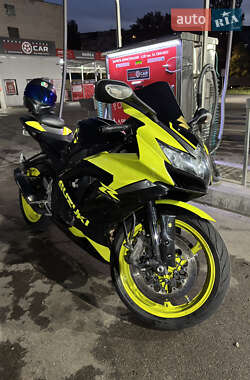 Спортбайк Suzuki GSX-R 750 2009 в Киеве