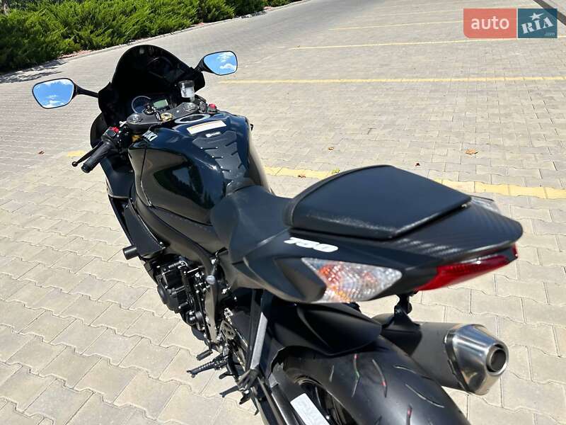 Спортбайк Suzuki GSX-R 750 2024 в Одессе