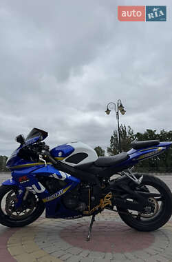 Спортбайк Suzuki GSX-R 750 2006 в 