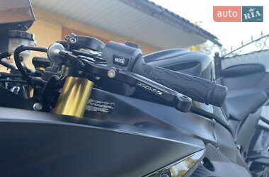 Спортбайк Suzuki GSX-R 750 2019 в 