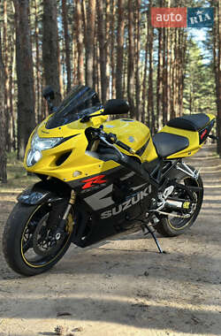 Спортбайк Suzuki GSX-R 750 2004 в Каменском