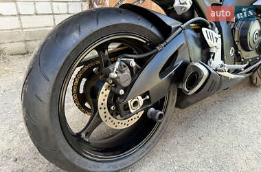 Спортбайк Suzuki GSX-R 750 2007 в 