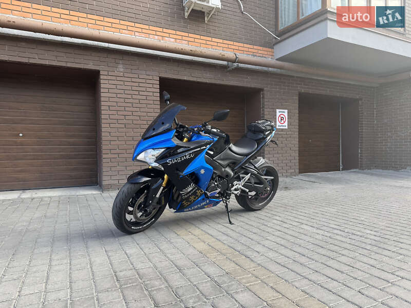 Мотоцикл Классик Suzuki GSX-S 1000 2018 в Днепре фото 5 Мотоцикл Классик Suzuki GSX-S 1000 2018 в Днепре