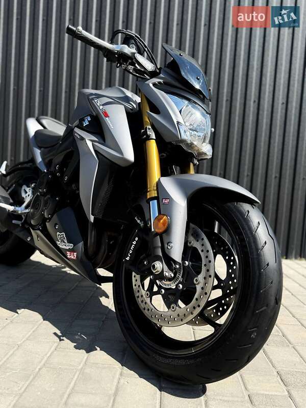Мотоцикл Без обтекателей (Naked bike) Suzuki GSX-S 1000 2016 в Одессе