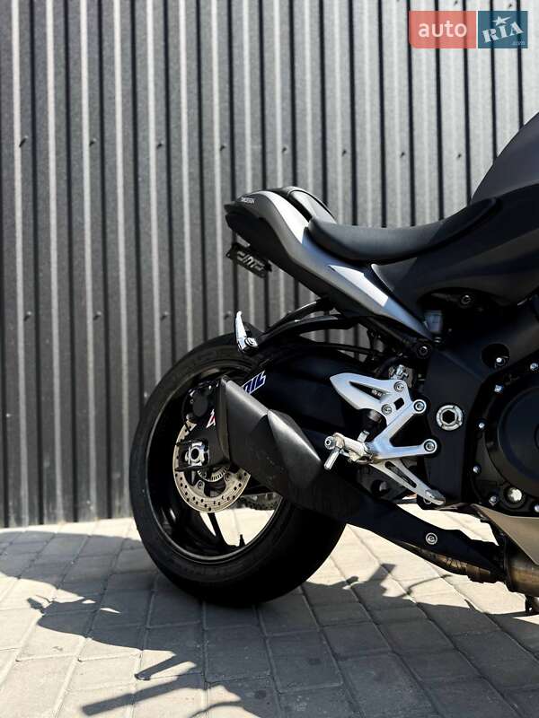 Мотоцикл Без обтекателей (Naked bike) Suzuki GSX-S 1000 2016 в Одессе