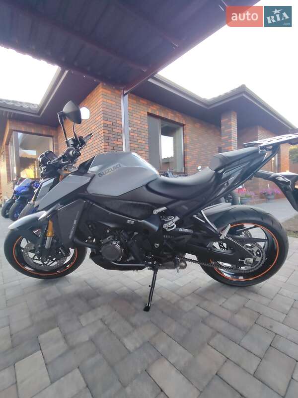 Мотоцикл Без обтекателей (Naked bike) Suzuki GSX-S 1000 2022 в Белогородке