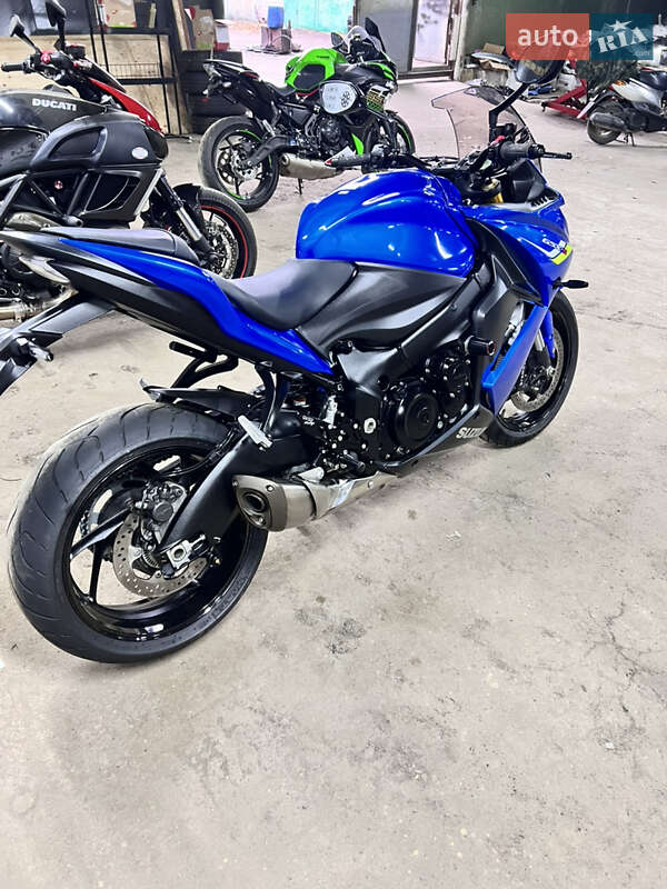 Мотоцикл Спорт-туризм Suzuki GSX-S 1000 2016 в Житомире