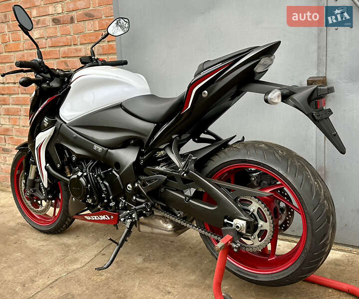 Мотоцикл Без обтекателей (Naked bike) Suzuki GSX-S 1000 2018 в Нежине