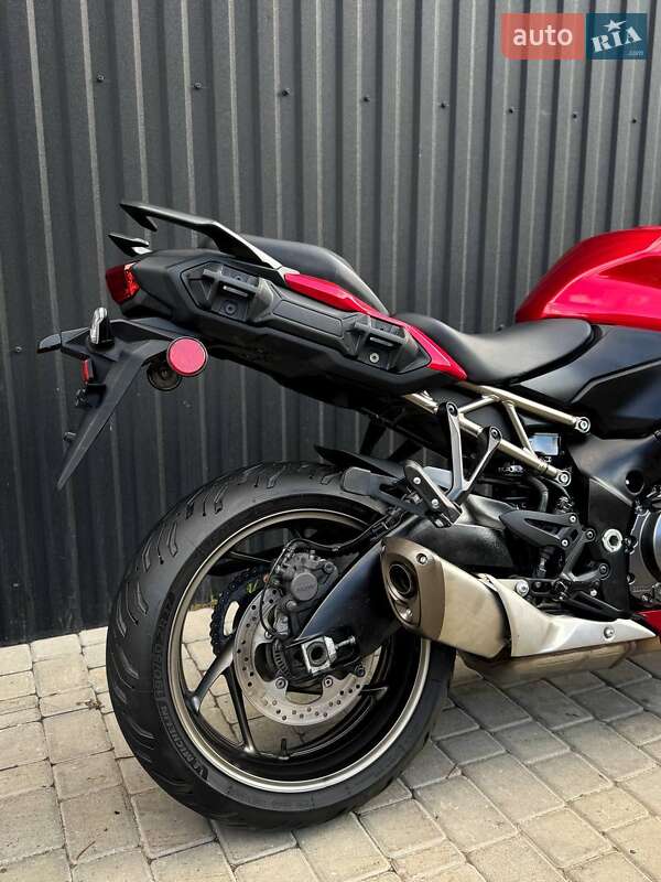 Мотоцикл Спорт-туризм Suzuki GSX-S 1000GT 2024 в Одесі фото 6 Мотоцикл Спорт-туризм Suzuki GSX-S 1000GT 2024 в Одесі