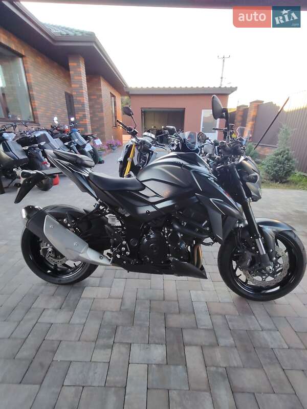 Suzuki GSX-S 750 2022