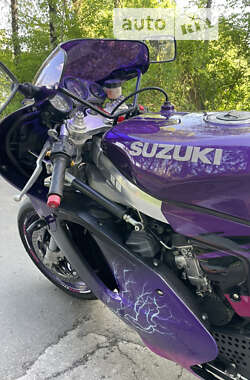 Спортбайк Suzuki GSX 1993 в Корце