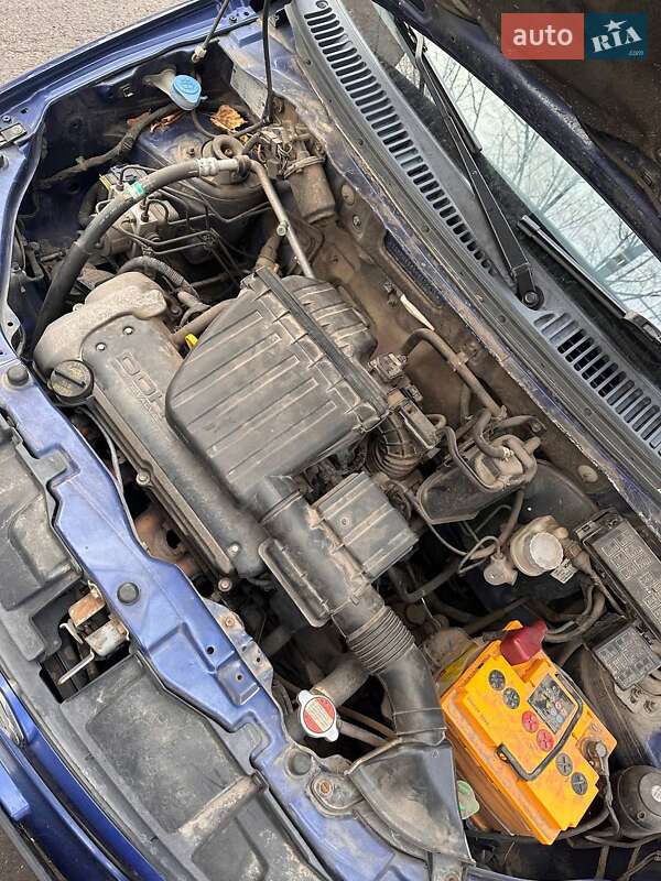 Хетчбек Suzuki Ignis 2004 в Броварах