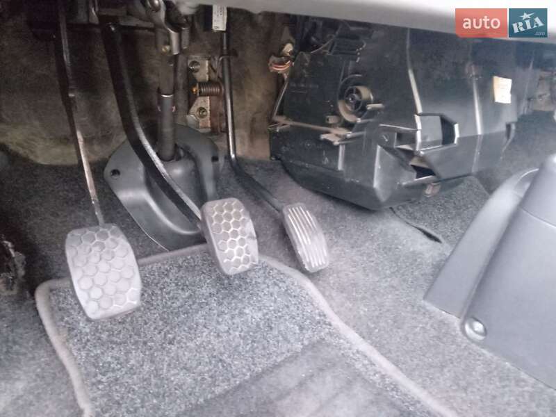 Універсал Suzuki Ignis 2005 в Одесі