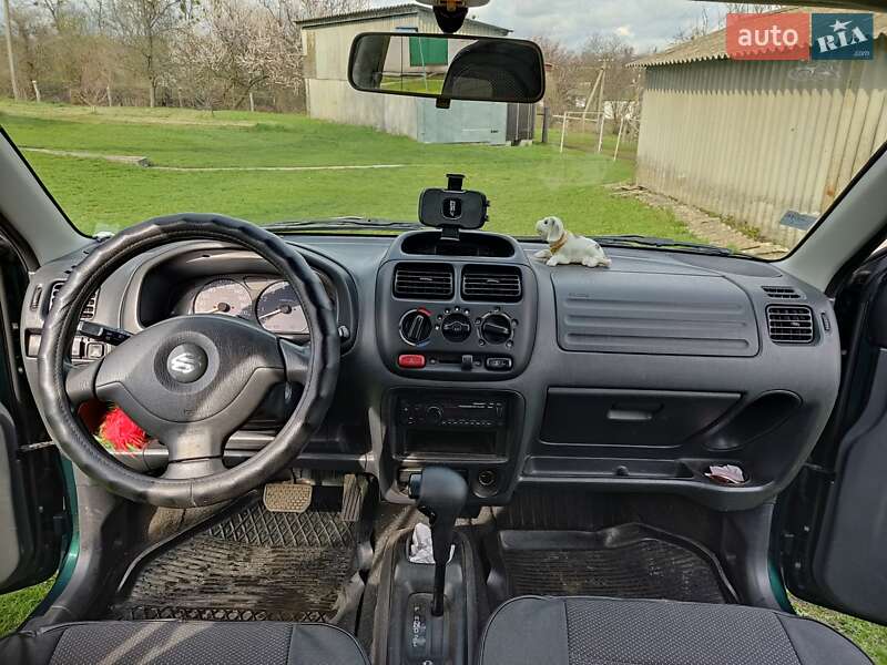 Хэтчбек Suzuki Ignis 2004 в Драбове