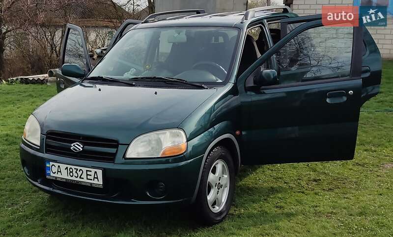 Хэтчбек Suzuki Ignis 2004 в Драбове