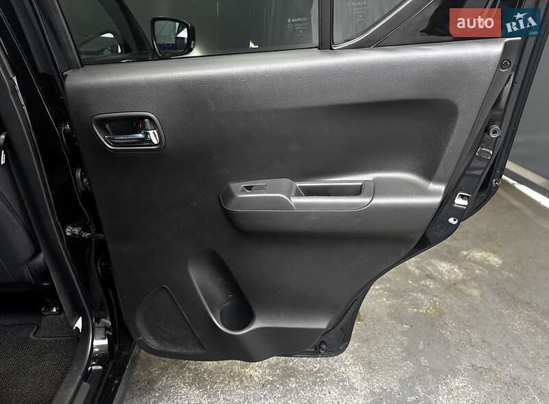 Внедорожник / Кроссовер Suzuki Ignis 2021 в Киеве