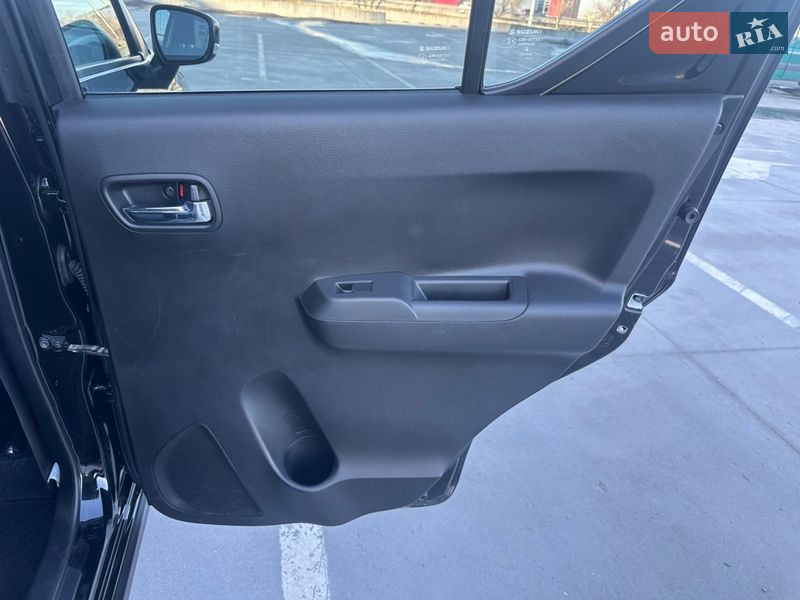 Внедорожник / Кроссовер Suzuki Ignis 2021 в Киеве