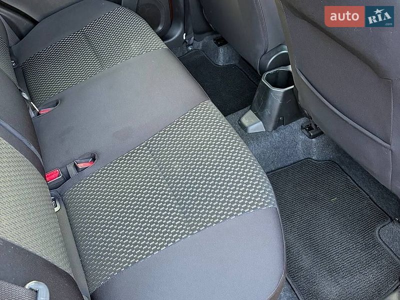 Позашляховик / Кросовер Suzuki Ignis 2020 в Києві фото 7 Позашляховик / Кросовер Suzuki Ignis 2020 в Києві