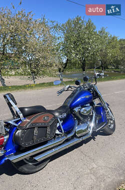 Мотоцикл Чоппер Suzuki Intruder 1500 2005 в 