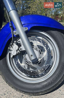 Мотоцикл Чоппер Suzuki Intruder 1500 2005 в 