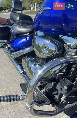 Мотоцикл Чоппер Suzuki Intruder 1500 2005 в 
