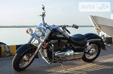 Мотоцикл Круізер Suzuki Intruder 400 2000 в Одесі
