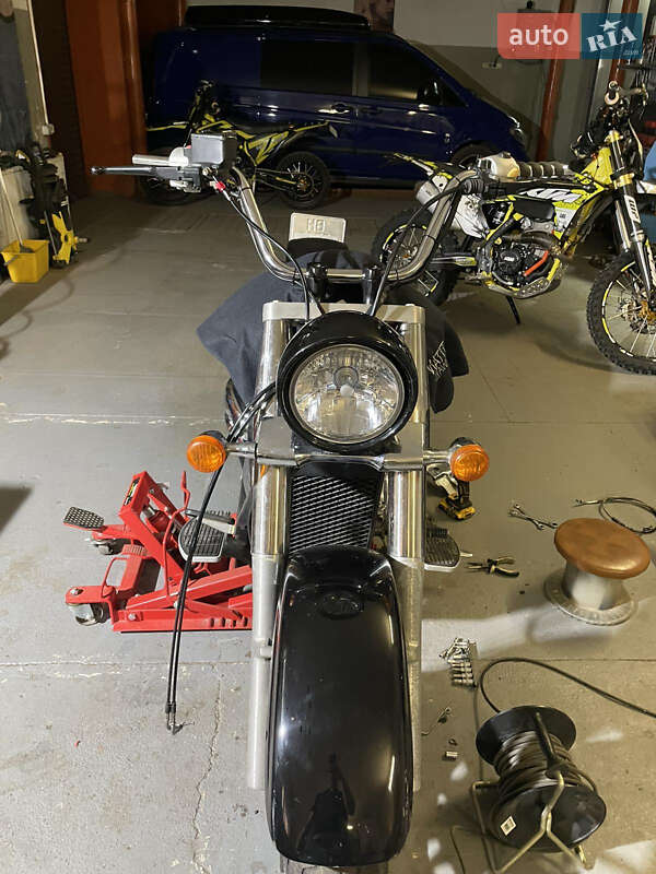 Мотоцикл Круізер Suzuki Intruder 400 2009 в Кривому Розі