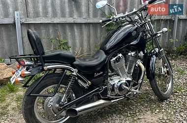 Мотоцикл Круизер Suzuki Intruder 400 2002 в Первомайске