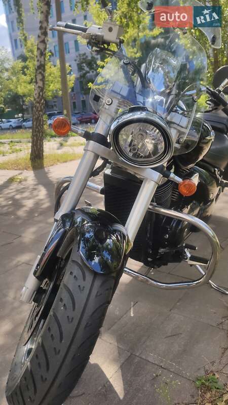 Мотоцикл Круизер Suzuki Intruder M800 2006 в Вишневом фото 13 Мотоцикл Круизер Suzuki Intruder M800 2006 в Вишневом