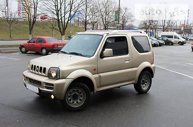 Внедорожник / Кроссовер Suzuki Jimny 2010 в 