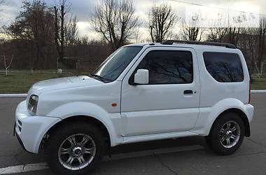 Внедорожник / Кроссовер Suzuki Jimny 2010 в 